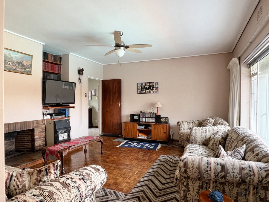 4 Bedroom Property for Sale in Kenridge Western Cape